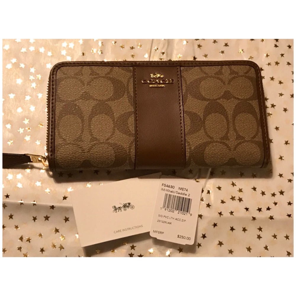 🚨SALE Coach Wallet Signature PVC &LTHR Zip Around - Picture 2 of 8